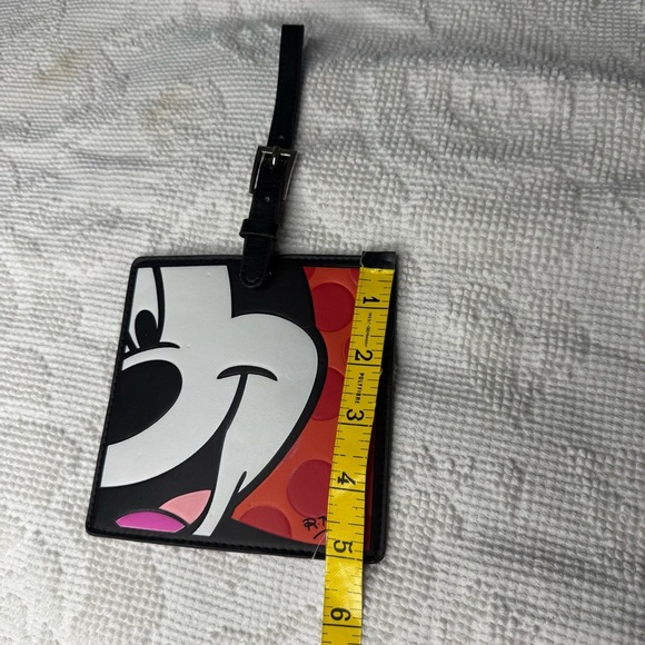 Mickey Britto‎ Luggage Tag - Picture 4 of 5